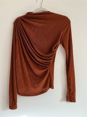 SHEIN Rust Brown Ruched-Back Long Sleeve Top
